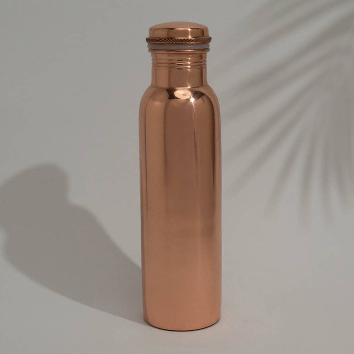Ren kobber vandflaske glat poleret ± 950 ml (tung) - Drikke Flaske fra Ayurveda Specialist B.V. hos The Prince Webshop