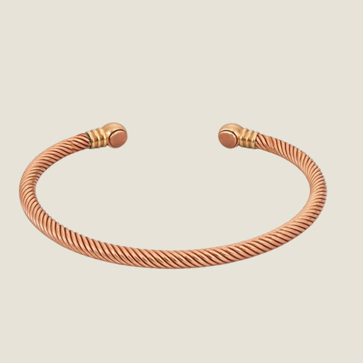 Kobber- og messingflettet klemarmbånd med endekugler - Armbånd fra Ayurveda Specialist B.V. hos The Prince Webshop