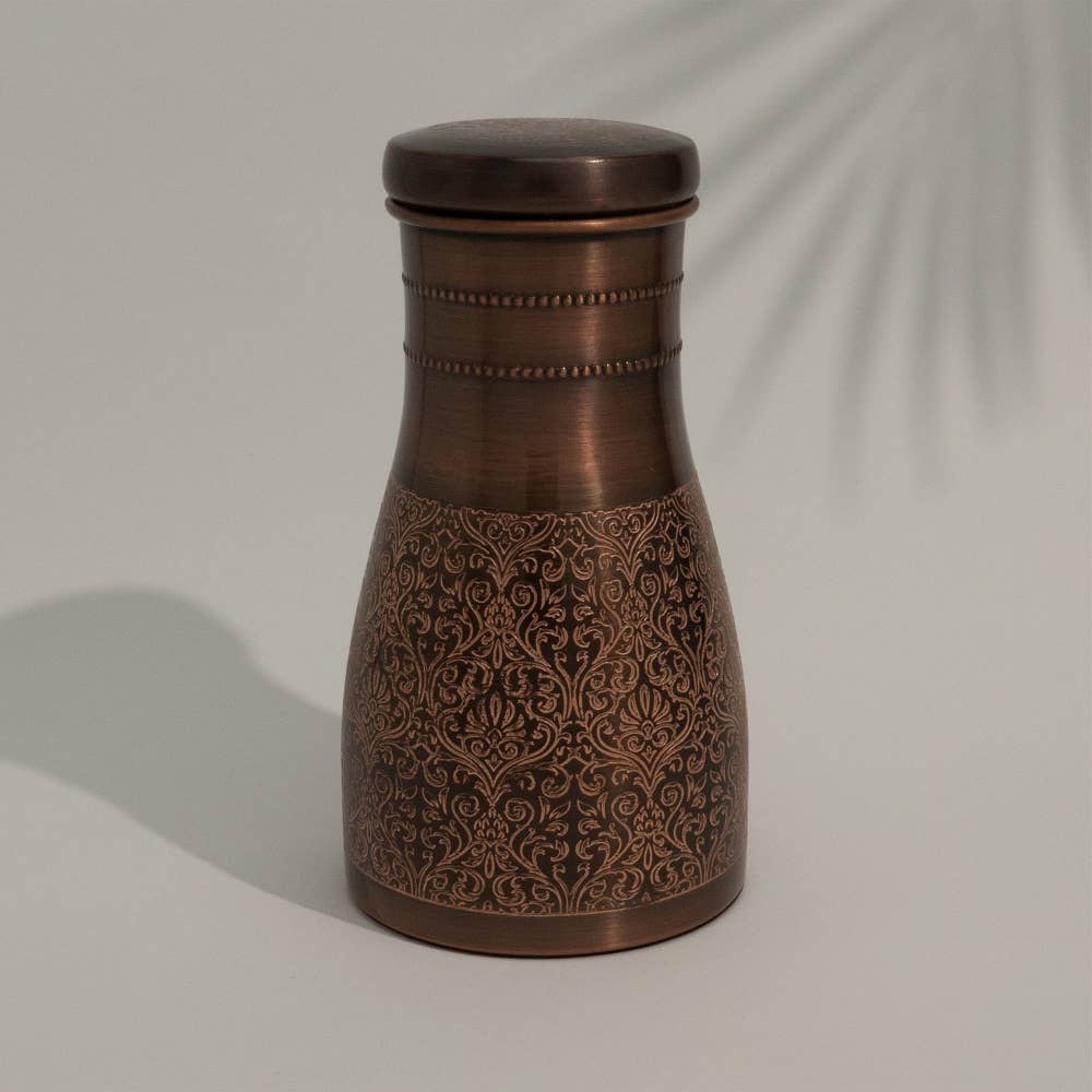 Ren kobberkaraffel antik ætset med låg ± 950 ml kande - Bartender Gear fra Ayurveda Specialist B.V. hos The Prince Webshop