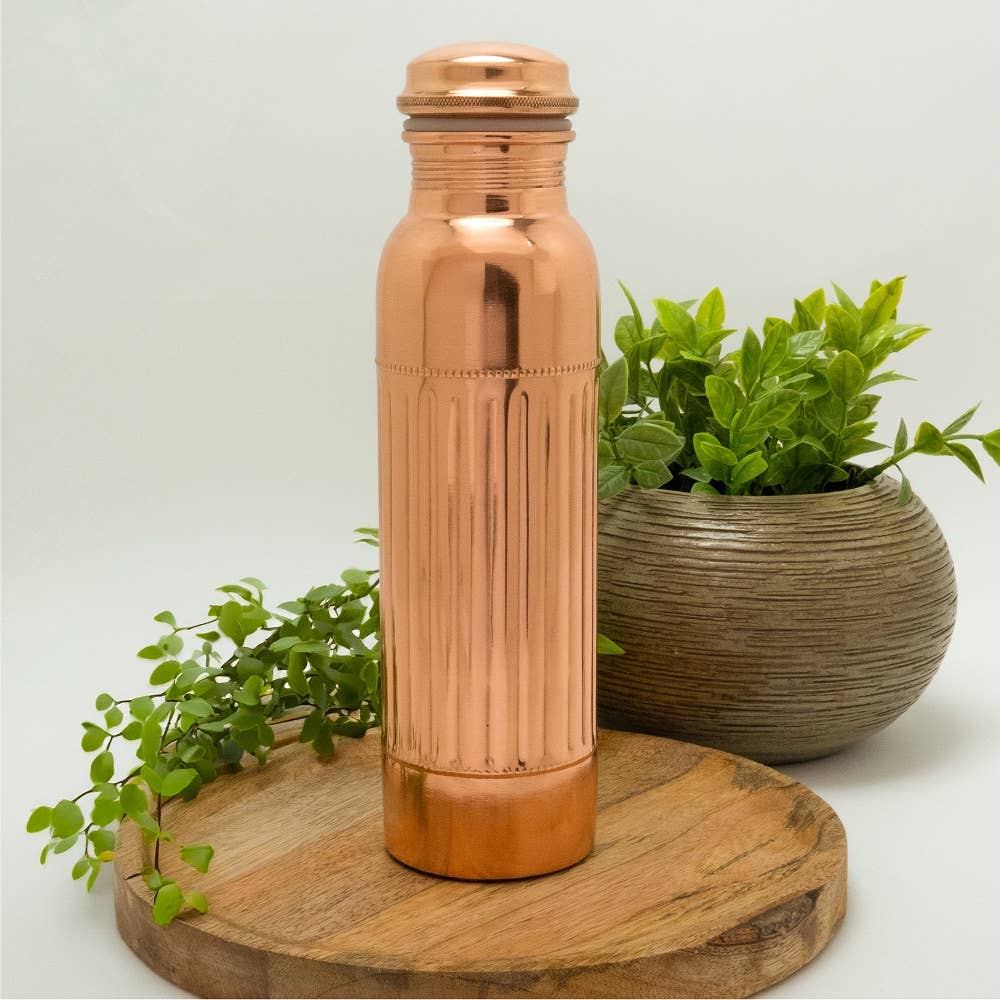 Pure copper Water bottle Dot Lining ± 950 ml (heavy) - Gift Idea from Ayurveda Specialist B.V. at The Prince Webshop