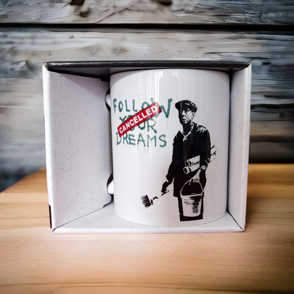 Banksy Ceramic Mug 325ml - Follow Your Dreams - Krus fra Banksy's Grafitti hos The Prince Webshop