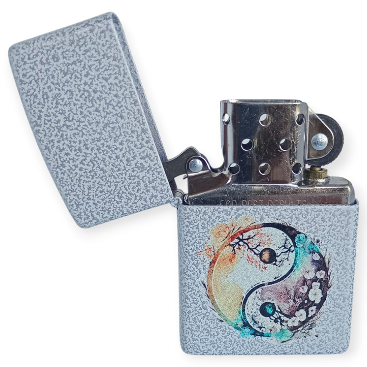 Zippo 60007228 Zippo Watercolor Yin Yang Lighter, - Zippo Lighter fra Zippo hos The Prince Webshop