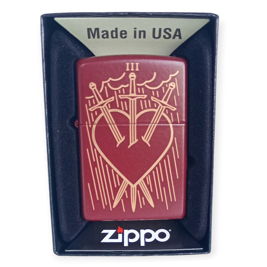 Zippo 60007475 Merlot Heart Swords Lighter - Zippo Lighter fra Zippo hos The Prince Webshop