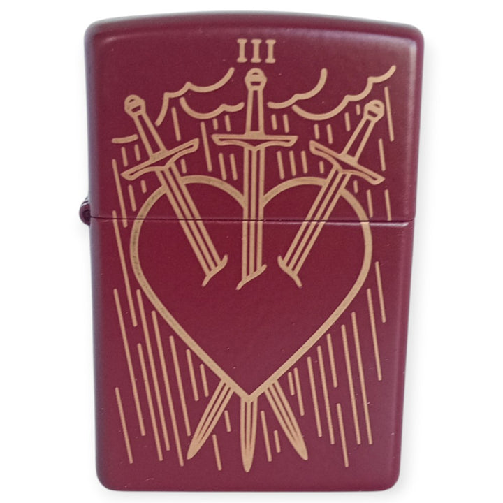 Zippo 60007475 Merlot Heart Swords Lighter - Zippo Lighter fra Zippo hos The Prince Webshop