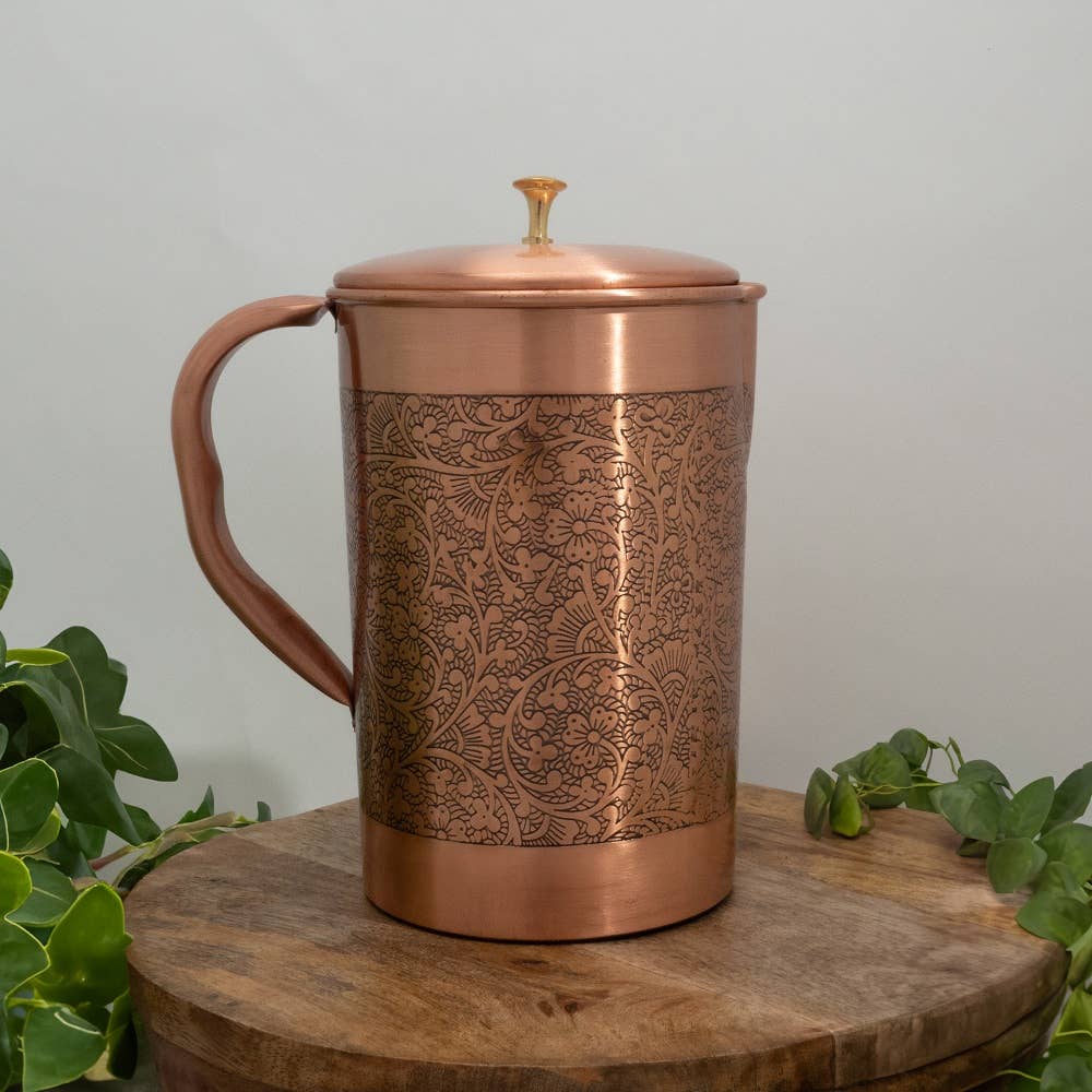 Pure copper jug ​​with floral pattern and lid ± 2 liters - Bartender Gear from Ayurveda Specialist B.V. at The Prince Webshop