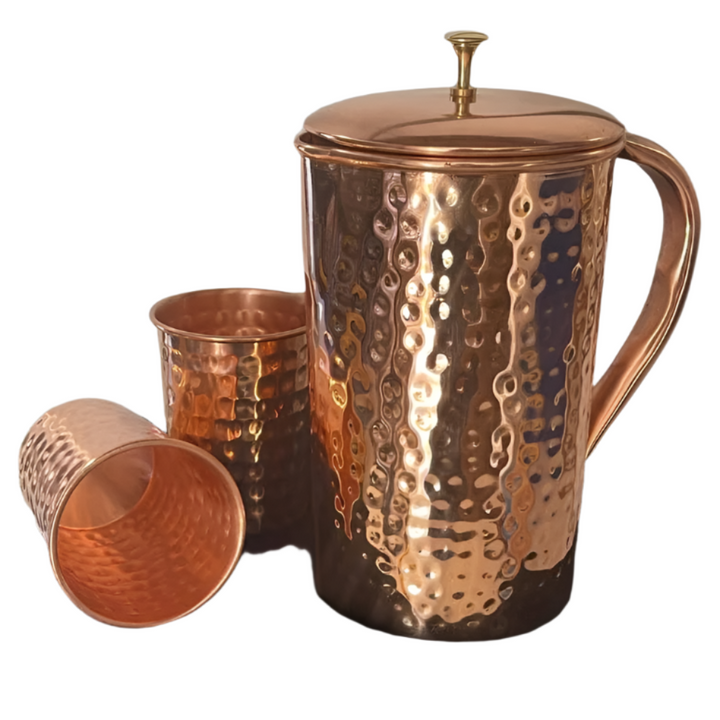 Pure copper set of pitcher hammered ± 1.5 liters with 2 mugs - Bartender Gear from Ayurveda Specialist B.V. at The Prince Webshop