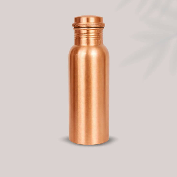 Ren kobber vandflaske glat mat ± 750 ml (tung)