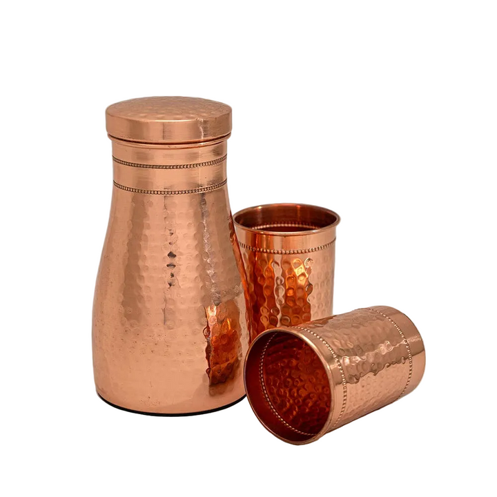 Ren kobbersæt af karaffel med 2 hamrede kopper + kande950 ml - Bartender Gear fra Ayurveda Specialist B.V. hos The Prince Webshop