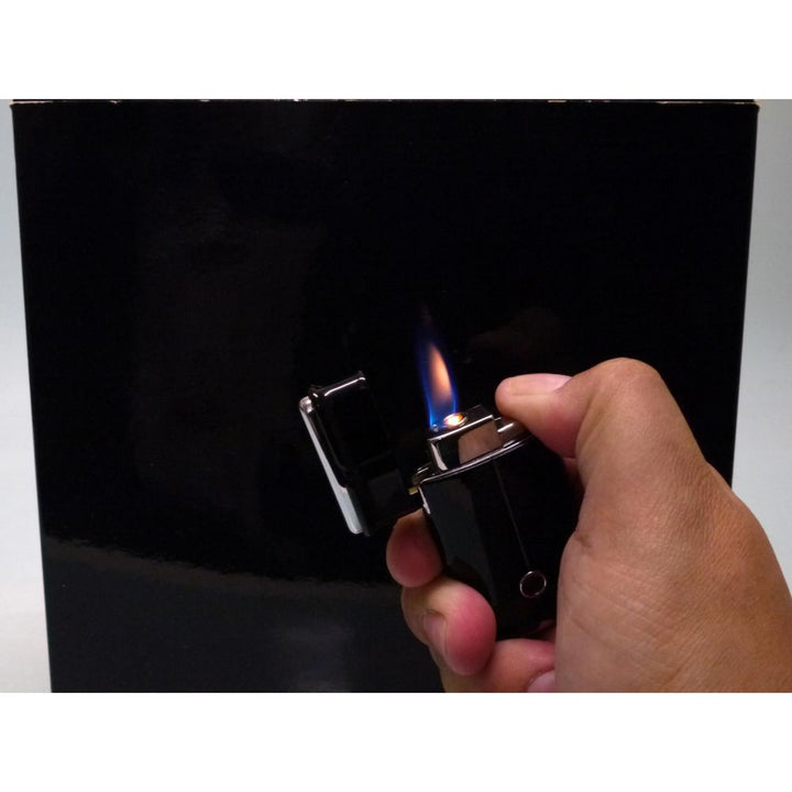 JEAN CLAUDE "Granada" Red Lacquer with Duo-Flame - Lighter from Jean Claude at The Prince Webshop