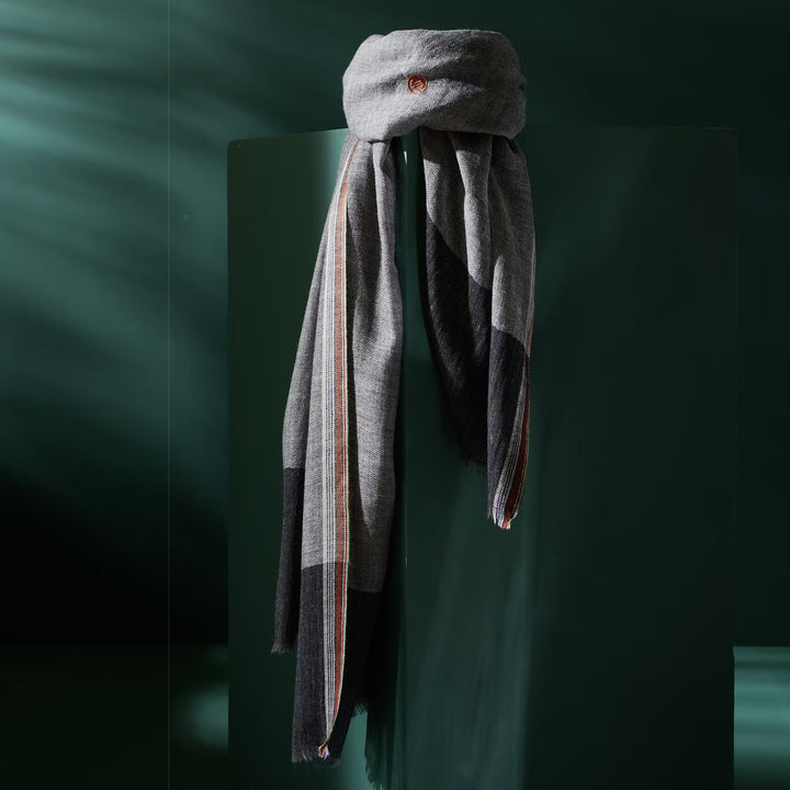 AV08 VYRNWY Foulard Scarf - Merino Wool - Scarf from AV08 Paris at The Prince Webshop