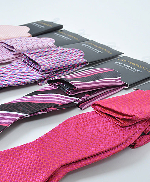 Self-tying Bow Tie and Pocket Square - Triangularity Pink - Bow Tie and Pocket Square Set from Umo Lorenzo at The Prince Webshop