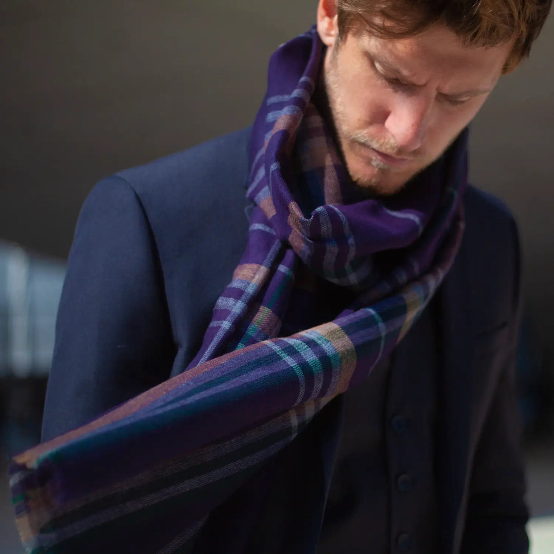 AV08 KEEM BAY Foulard Scarf - Merino Wool - Neckerchief from AV08 Paris at The Prince Webshop