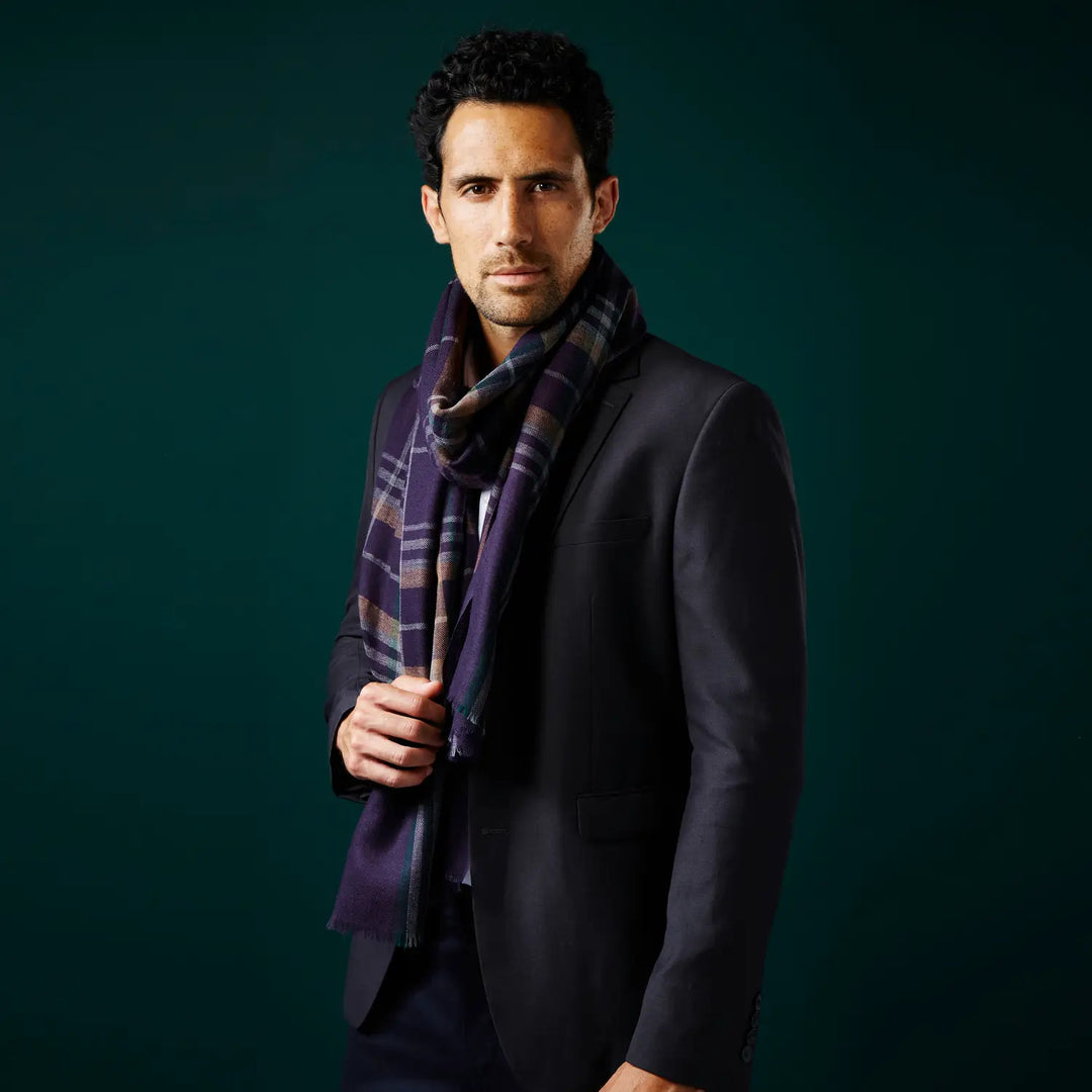 AV08 KEEM BAY Foulard Scarf - Merino Wool - Neckerchief from AV08 Paris at The Prince Webshop